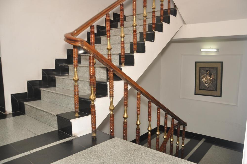 Hotel Aachman Regency Shimla Exterior photo